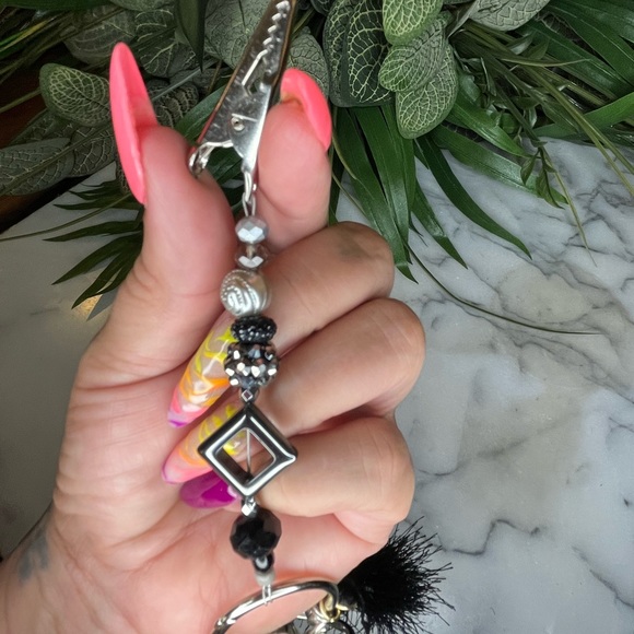 Keychain Card Clip - Picture 3 of 8